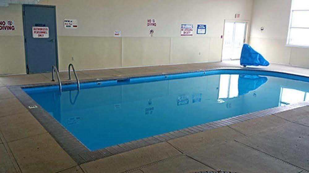 Travelodge By Wyndham Chadron Esterno foto